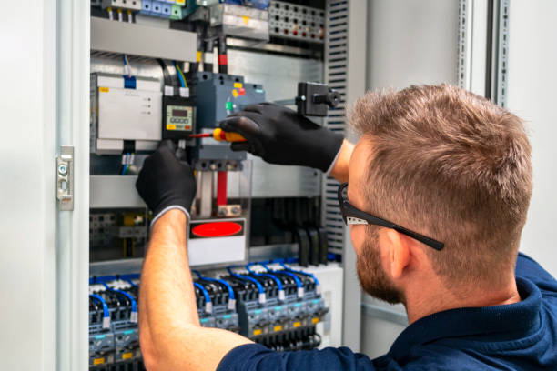 Best Licensed Electrician  in Holdenville, OK