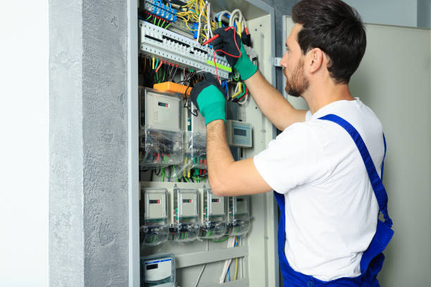Best Electrician Near Me  in Holdenville, OK